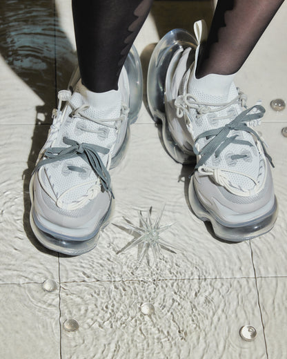 Bounce Confusing / White