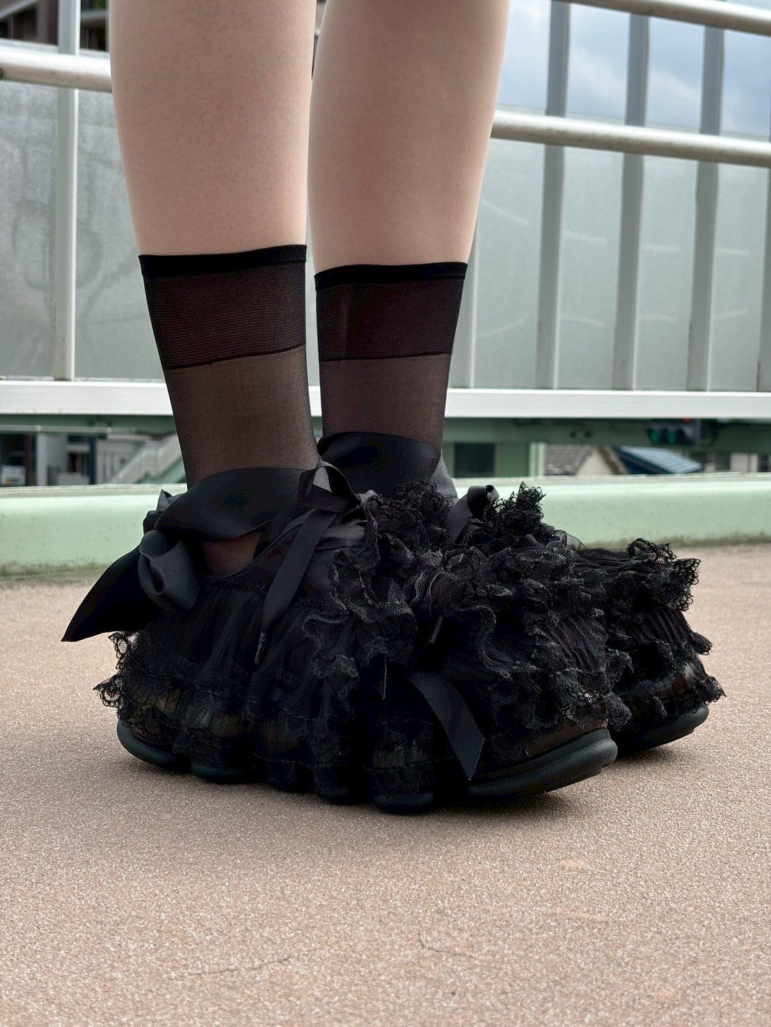 New Jewelry Cake / Black – MIKIOSAKABE & JennyFax（ミキオサカベ