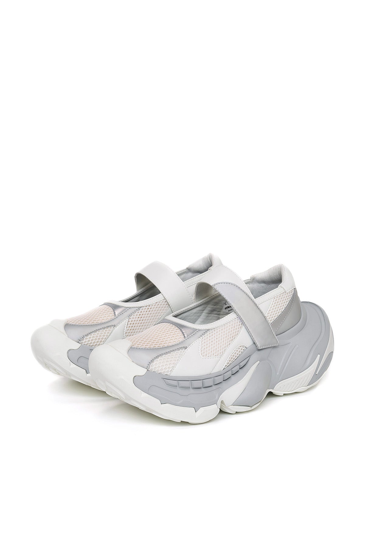 Multiverse Mesh Mary Jane / White