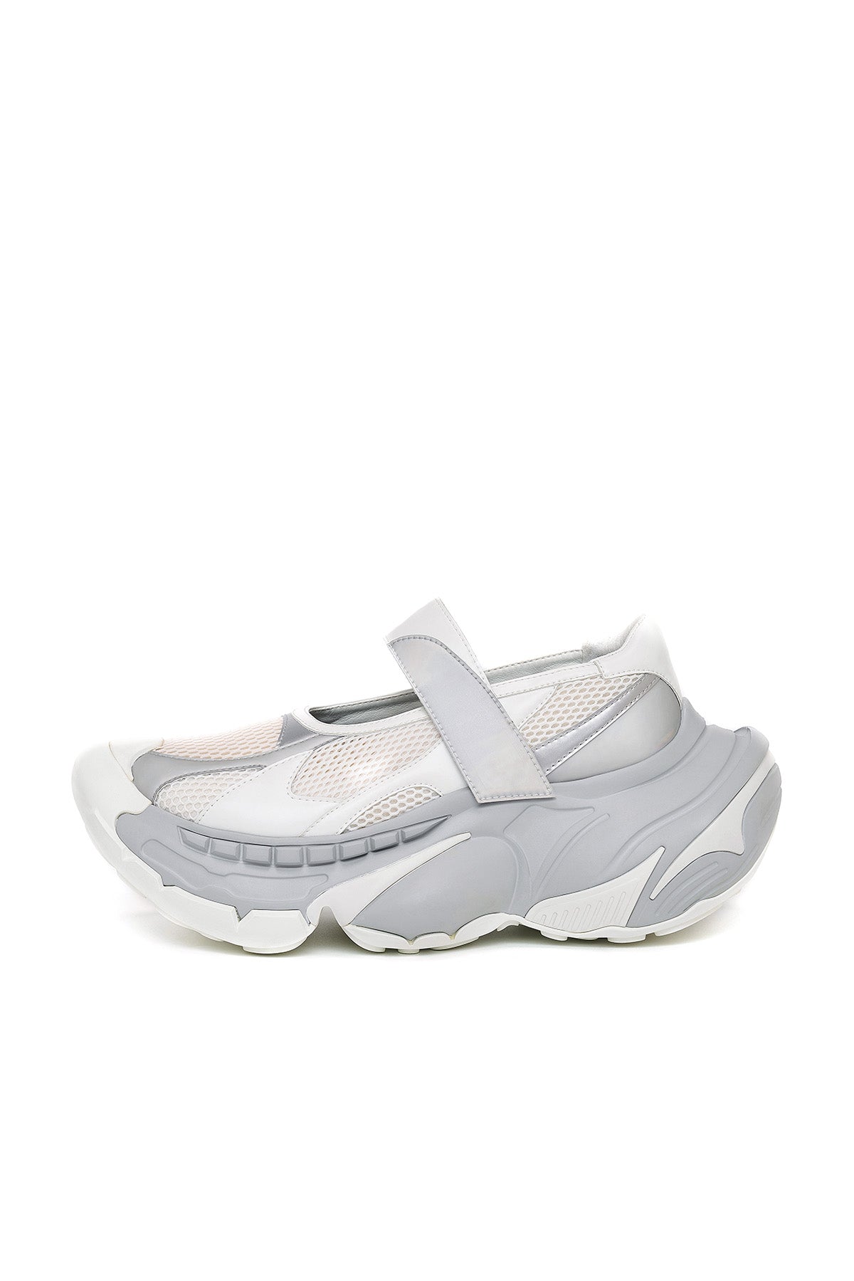 Multiverse Mesh Mary Jane / White