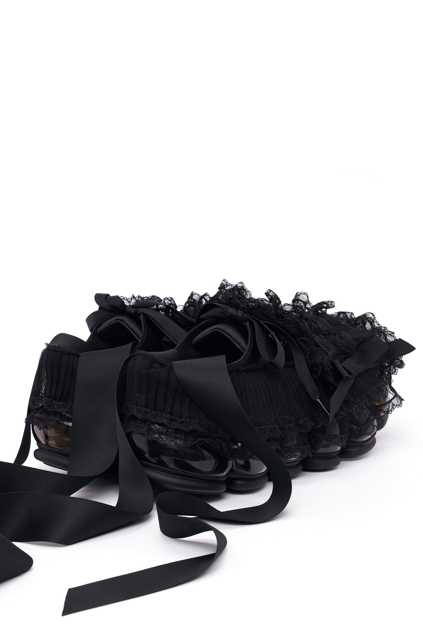 New Jewelry Cake / Black