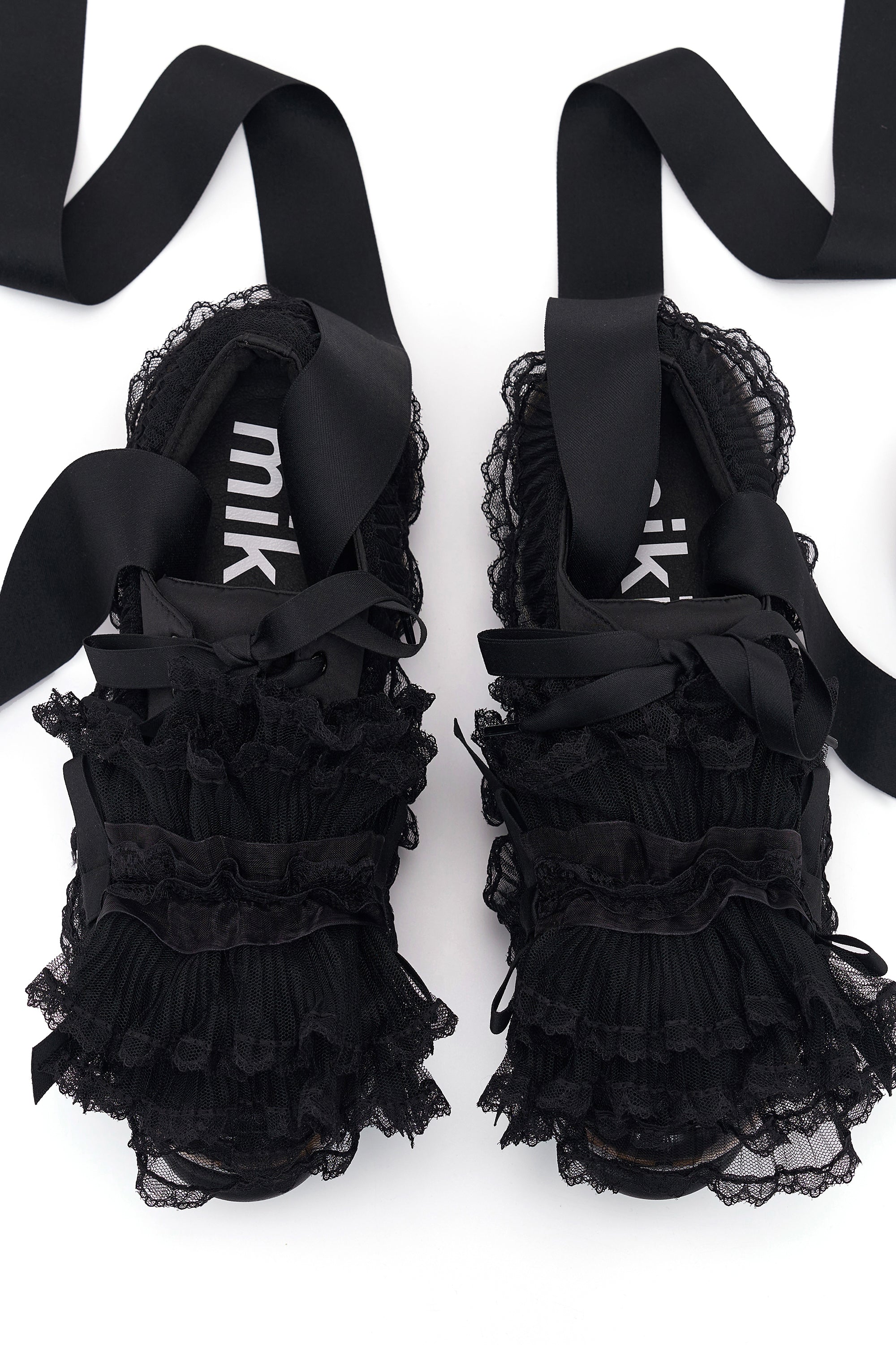 New Jewelry Cake / Black – MIKIOSAKABE & JennyFax（ミキオサカベ