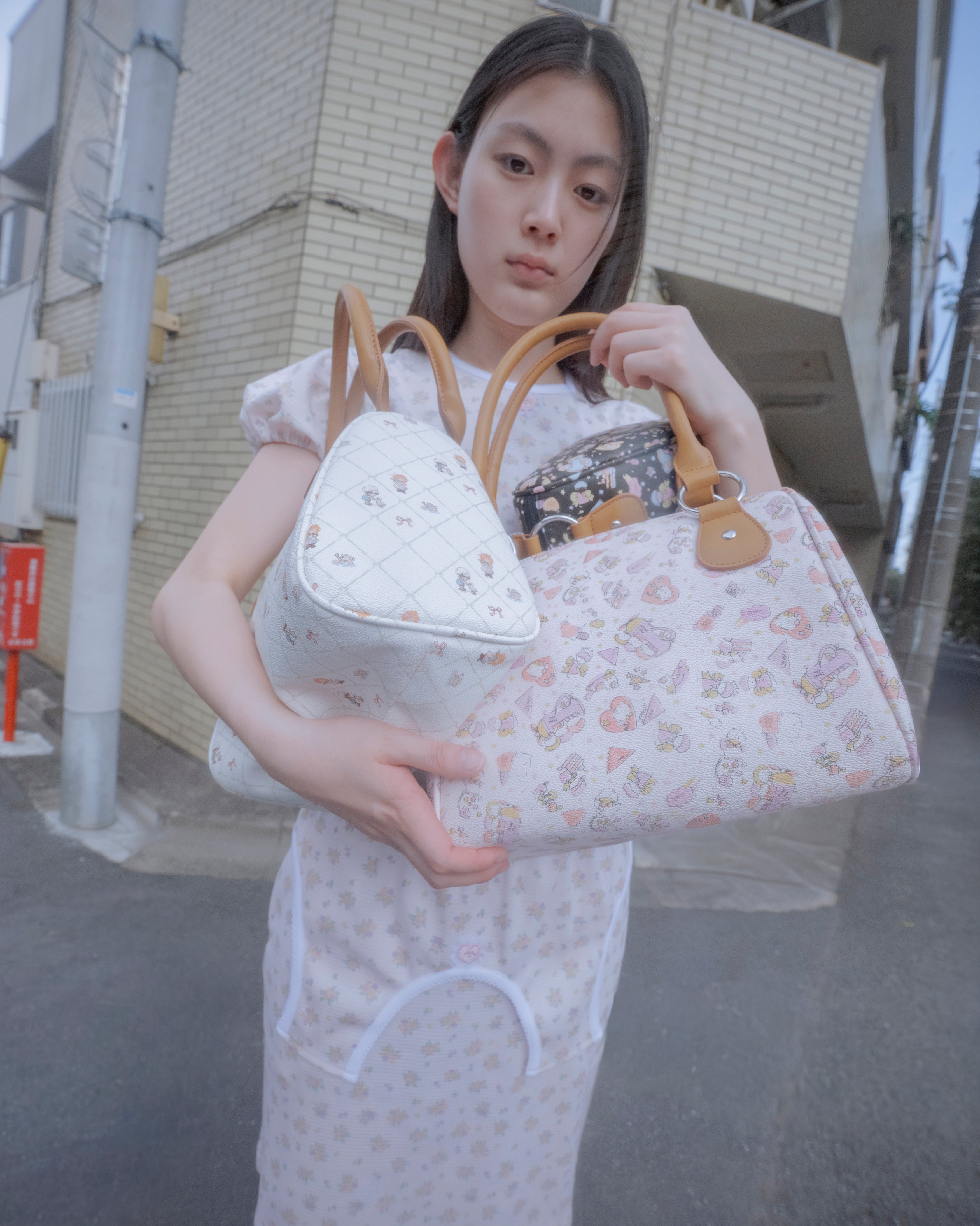 Carryall Bag / Pink Cartoon – MIKIOSAKABE & JennyFax（ミキオサカベ