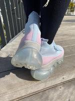 【Gifting】"Jewelry" High Shoes / LightBlue Pink