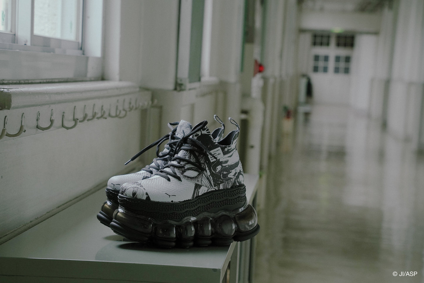 New "Jewelry" Whipper Tomie Collage / Black