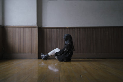 新款“珠宝”历史靴子/黑色