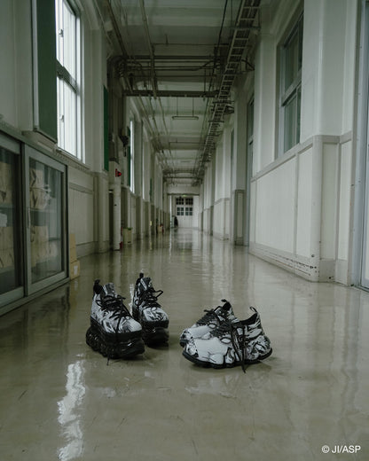 New "Jewelry" Whipper Tomie Collage / Black