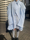 A Bloom's Kiss Coat / Blue Flower