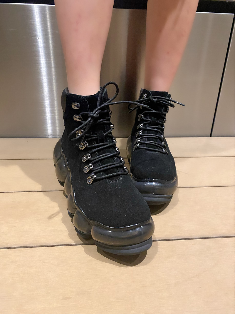 New “Jewelry” Mountain Boots / Black